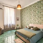 Residenza Regina Apartment